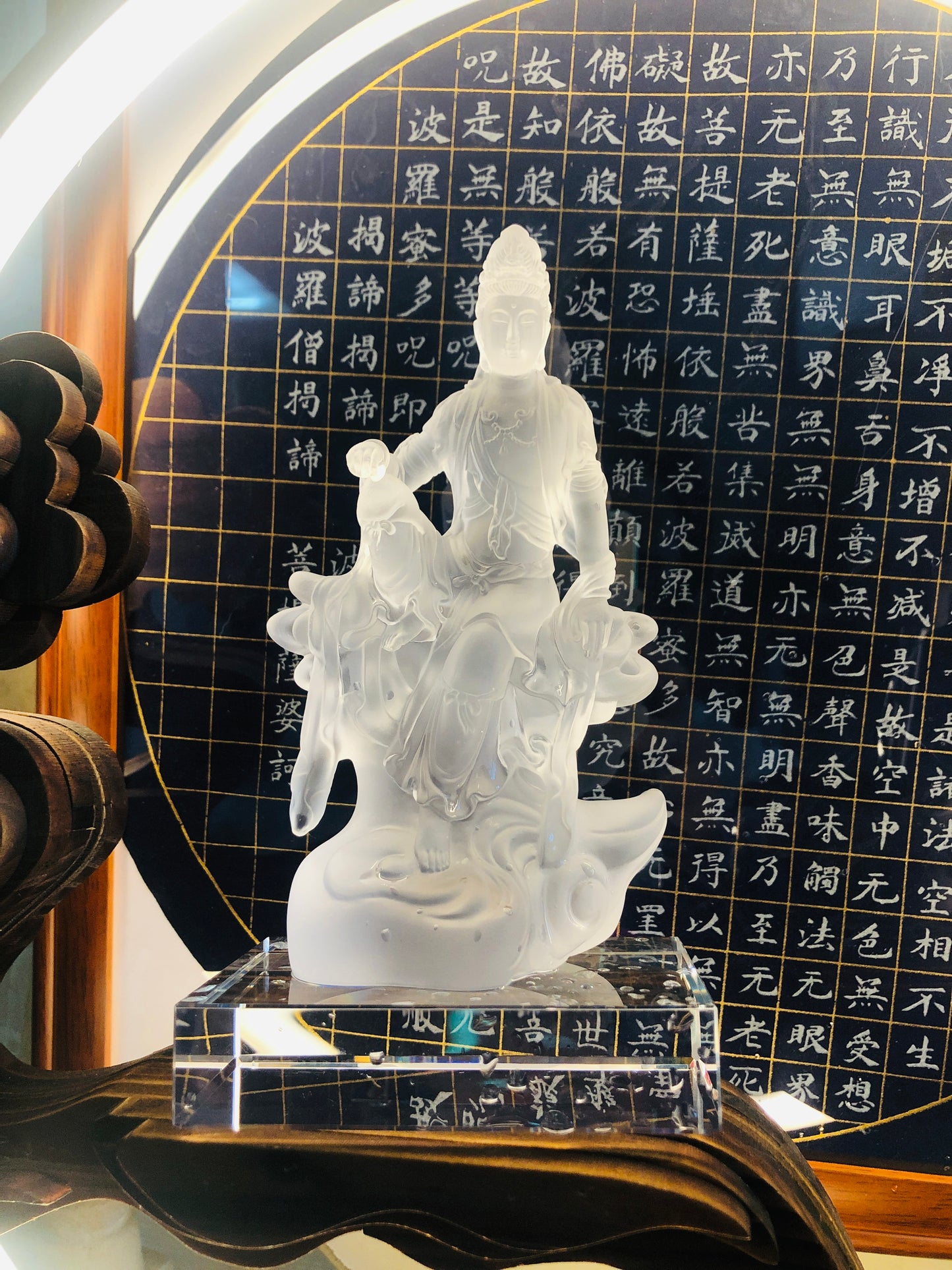 TXF-109 Home Shrine Decoration Ornament Traditional Liuli Customized Fearless avalokitesvara kwan yin guanyin statue