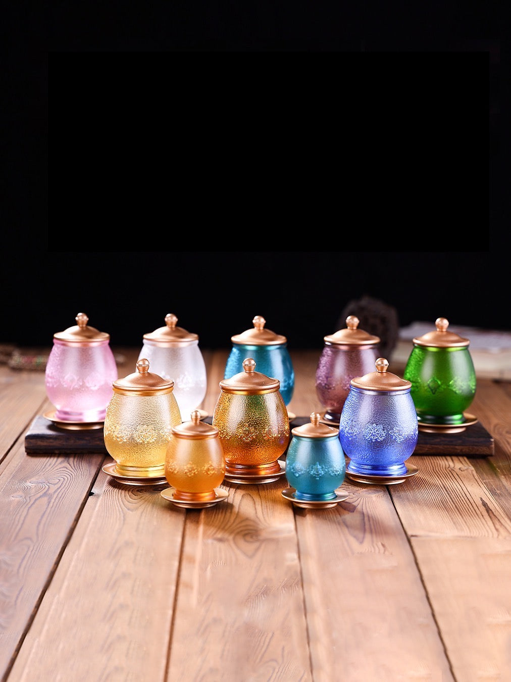 TXJ-251  Eight-auspicious Liuli Cup with lid & Saucer