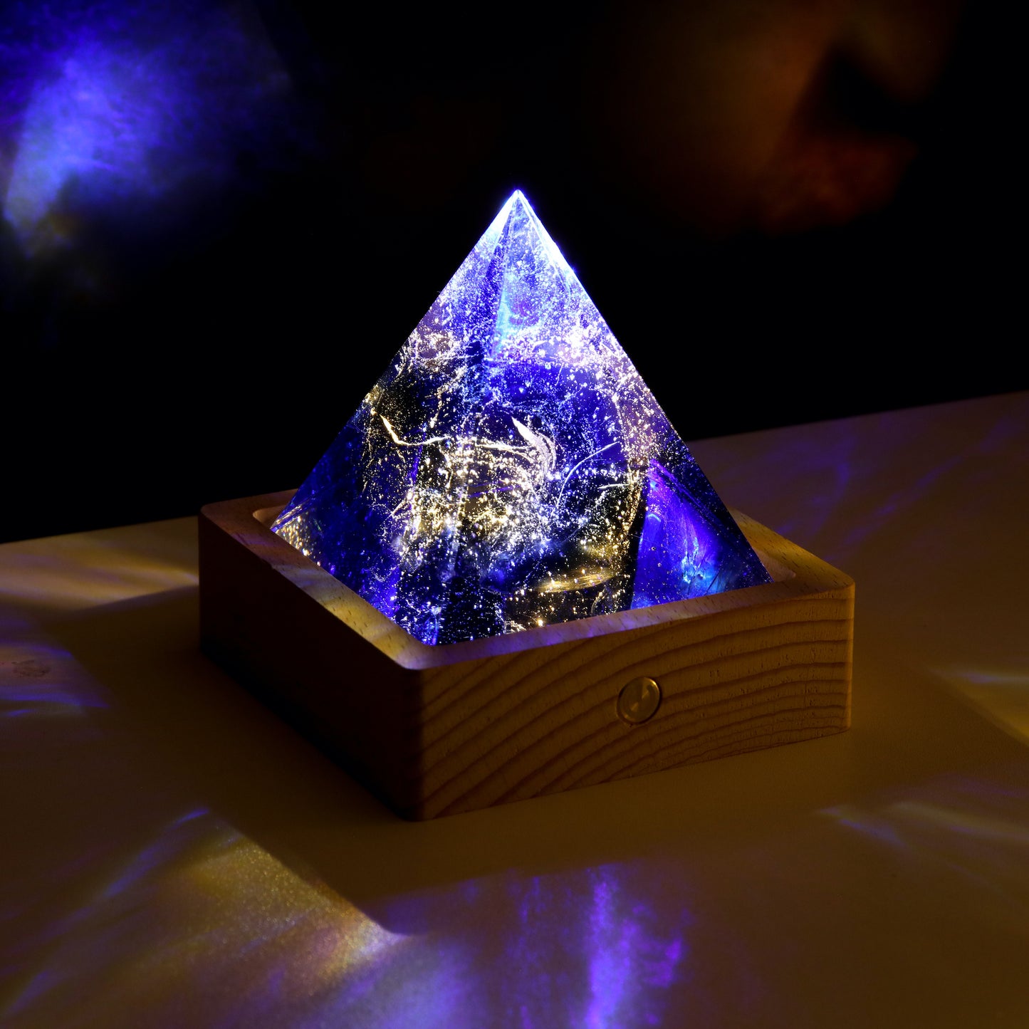 TY-937 Liuli Pyramid with LED wooden base