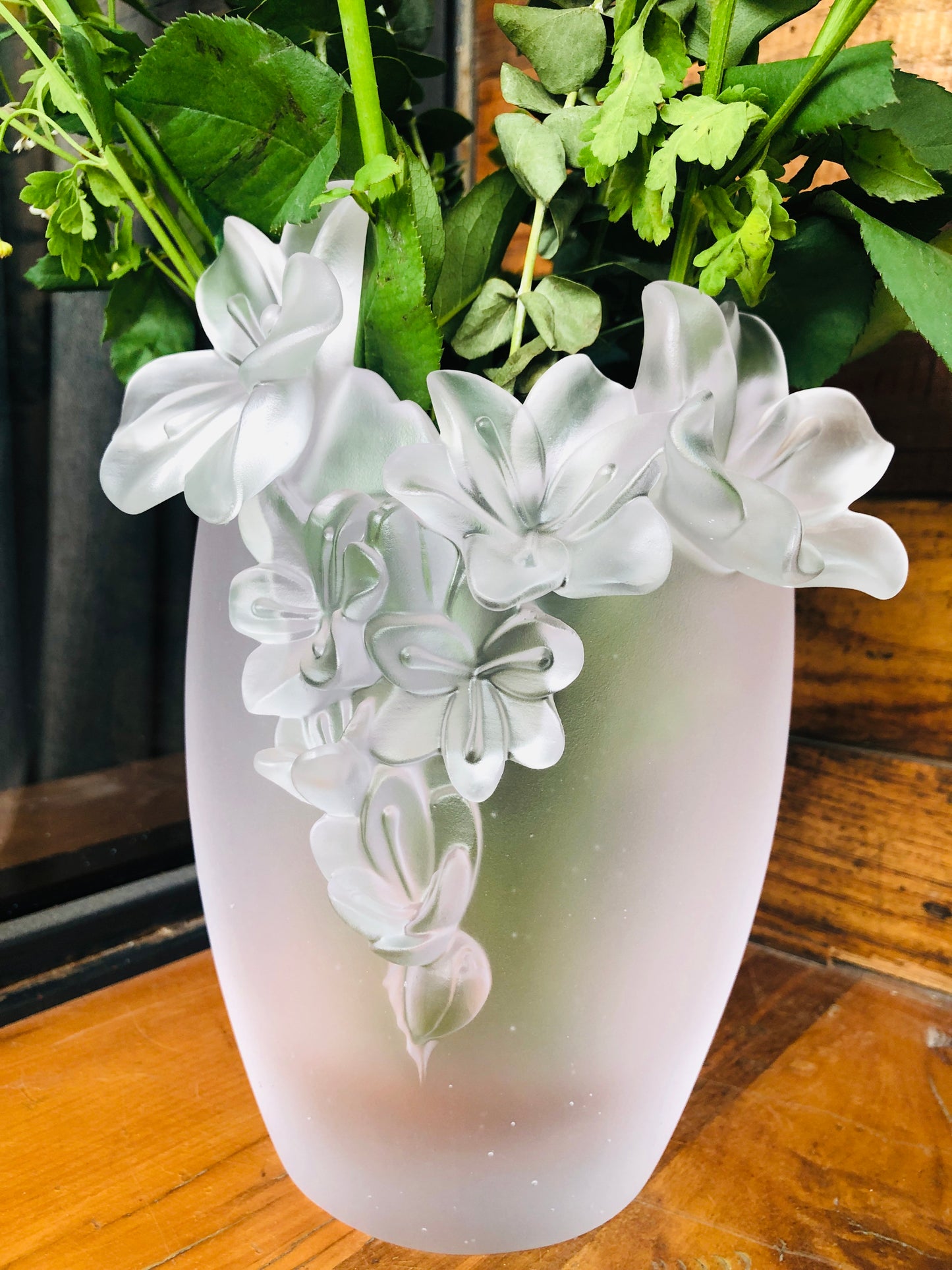 TXJ-936 New arrivals wedding party decoration Liuli crystal glass luxury vase Pinellia Ternata