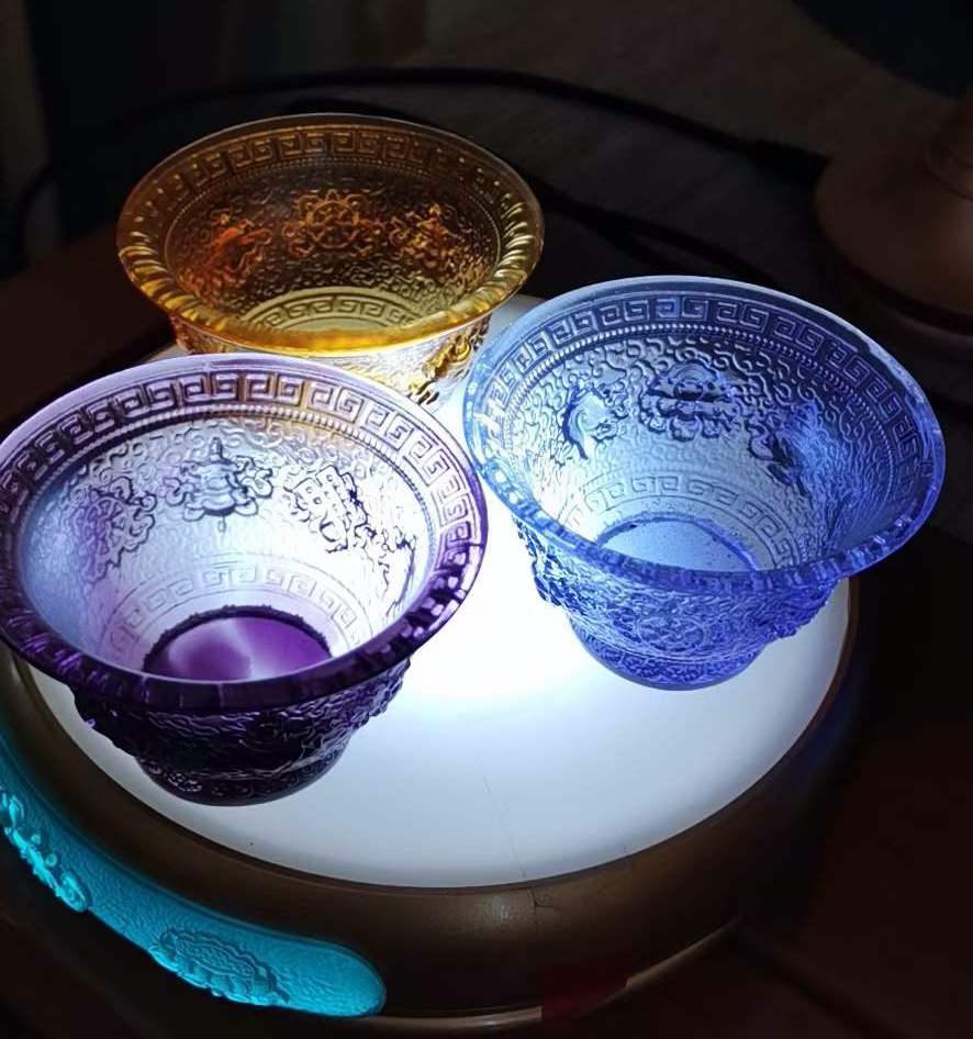 TXJ-241S Traditional Liuli  (Colored Glaze) Crystal Glass Cup embossed Eight-auspicious symbol