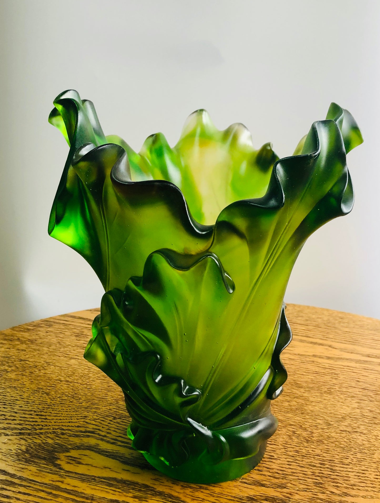 TXJ-939 Traditional Liuli Colored Glaze Vase trending products 2022 new arrivals Pleiospilos Simulans