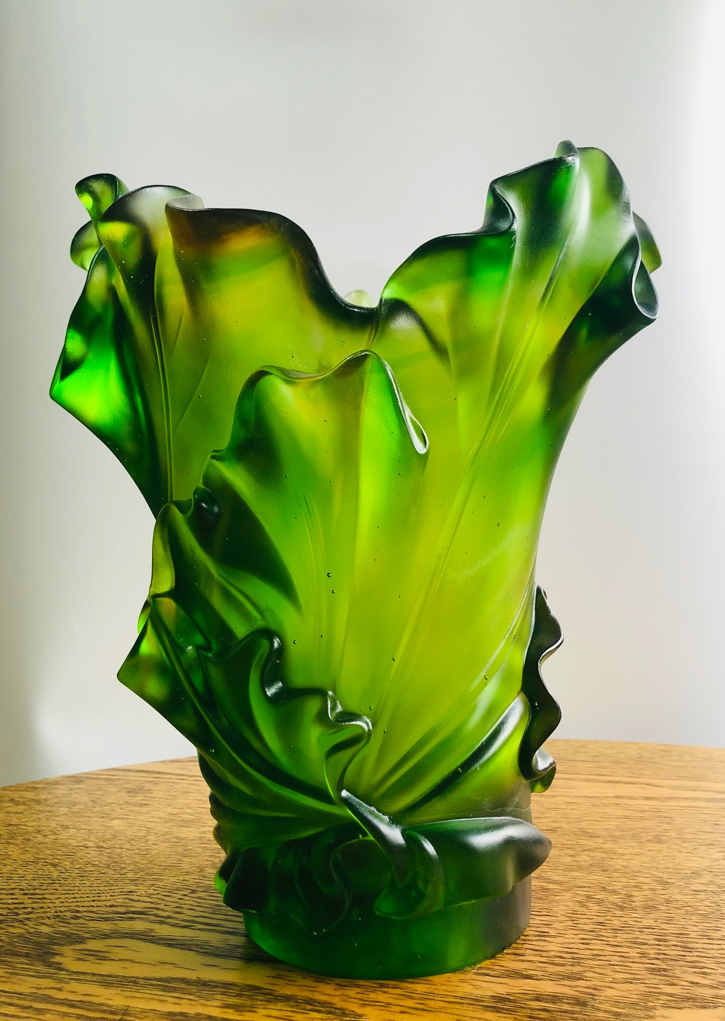 TXJ-939 Traditional Liuli Colored Glaze Vase trending products 2022 new arrivals Pleiospilos Simulans