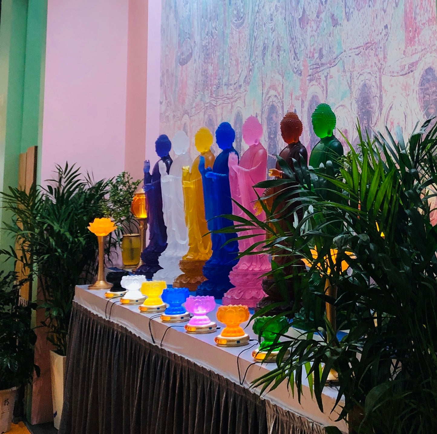 TXF-019 Liuli Large Antique Lord Medicine Buddha Standing Form Statue decorations for buddhist temple
