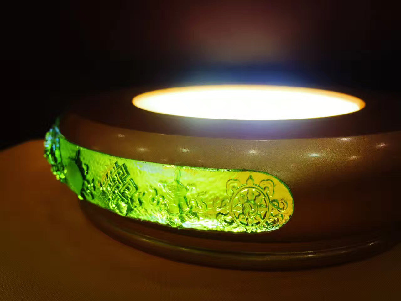 TXJ-351  Liuli LED Base Lamp Liuli shell & Brass pedestal for durable