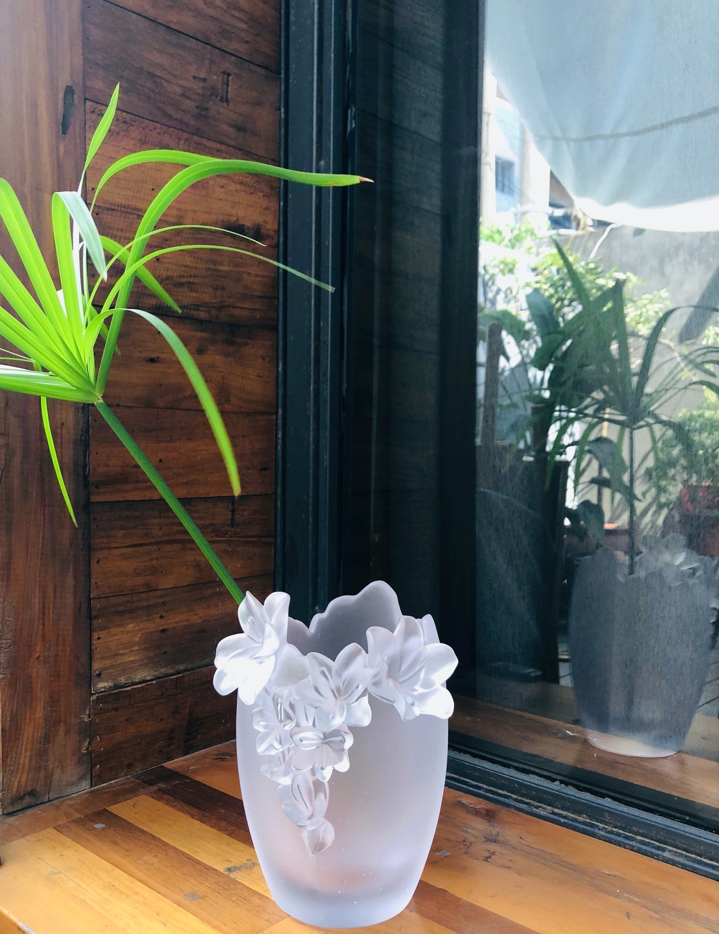 TXJ-936 New arrivals wedding party decoration Liuli crystal glass luxury vase Pinellia Ternata