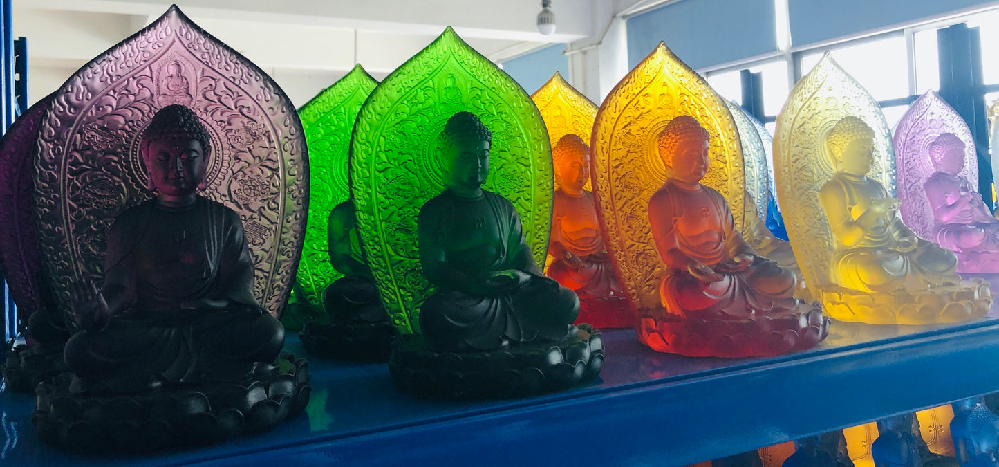 TXF-017 Wholesale Traditional Liuli Crystal Glass Seven Medicine Shakyamuni Gautama Buddha Statue with Backboard