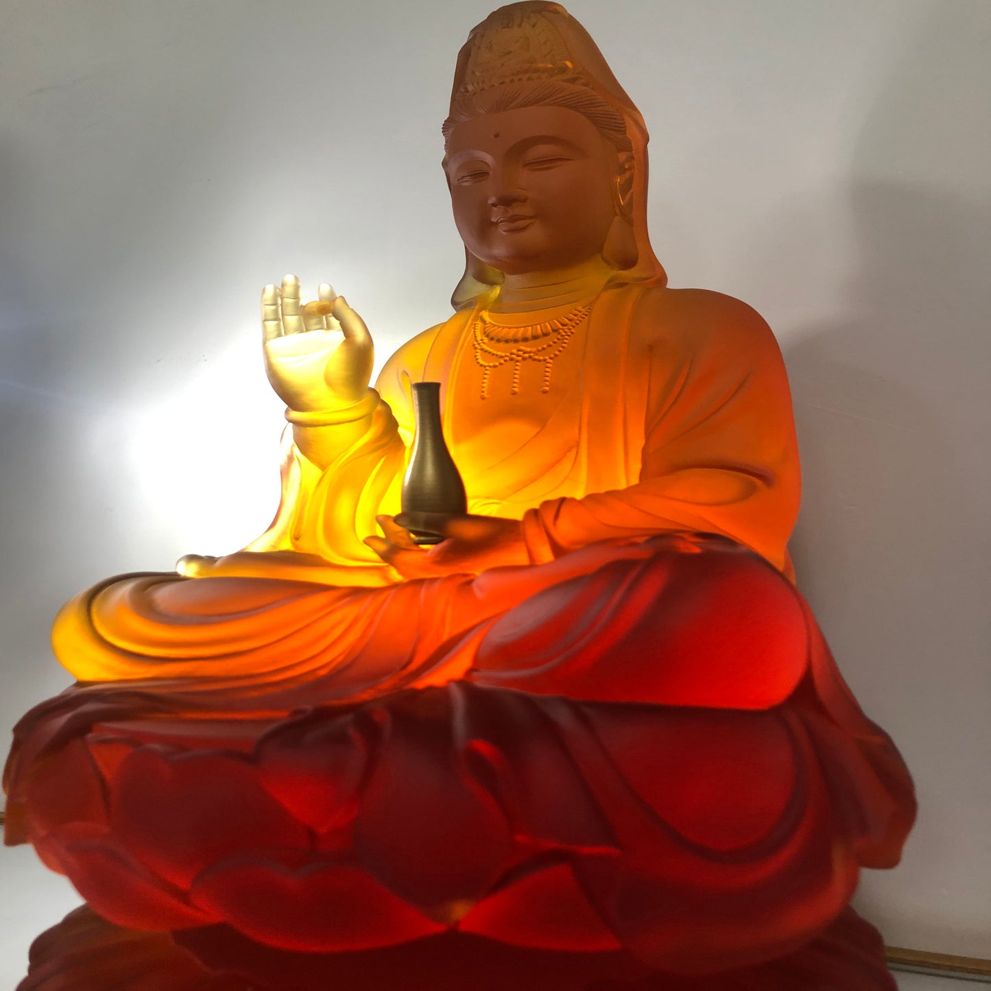 TXF-105Traditional Liuli Kwan-yin Sitting Buddha