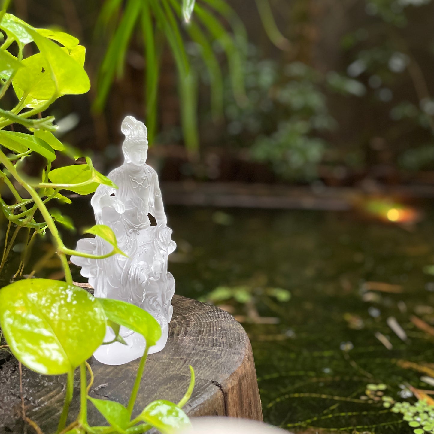 TXF-109 Home Shrine Decoration Ornament Traditional Liuli Customized Fearless avalokitesvara kwan yin guanyin statue