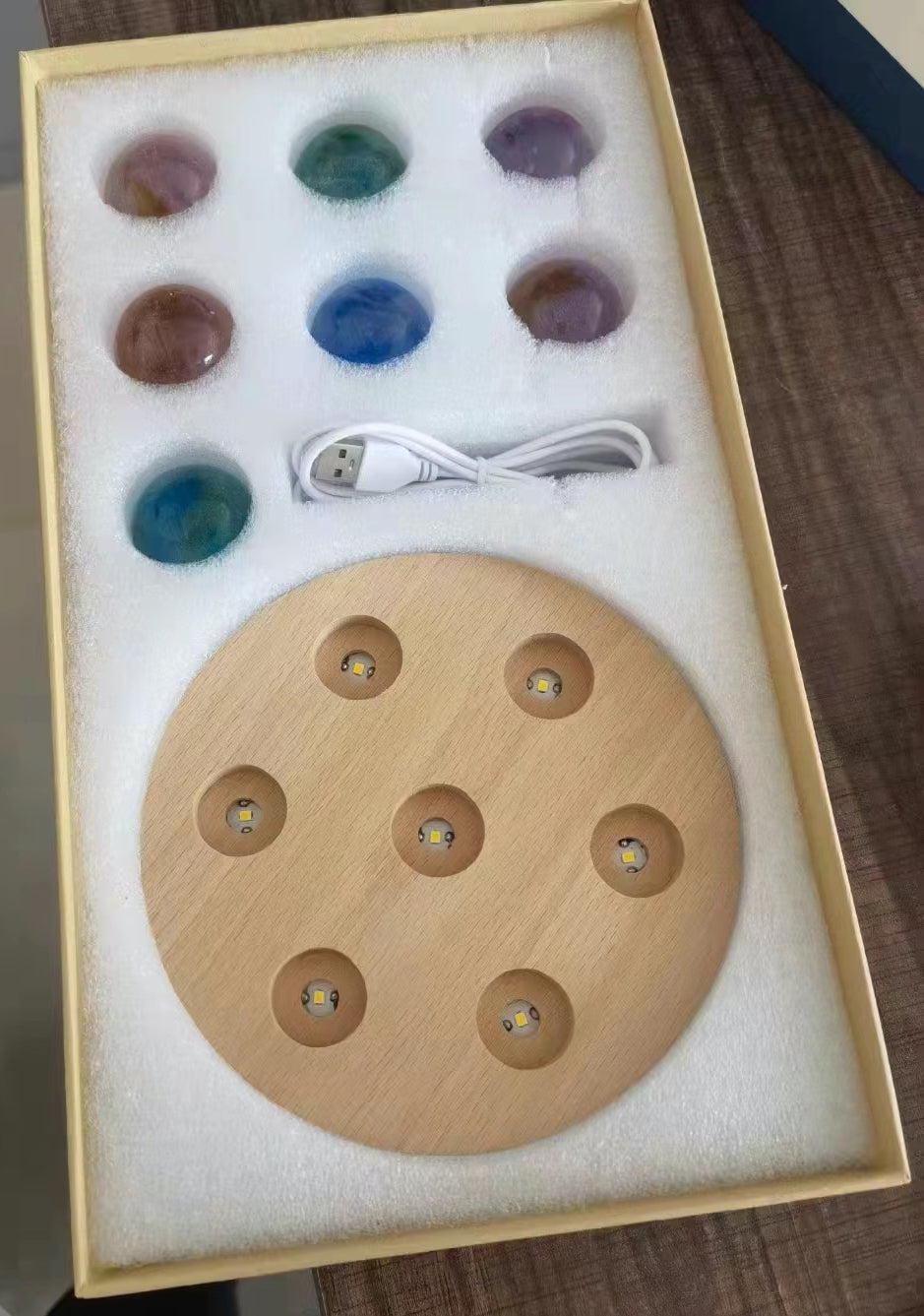 TY-935 A 7-piece set 40mm liuli ball with LED Wooden Base
