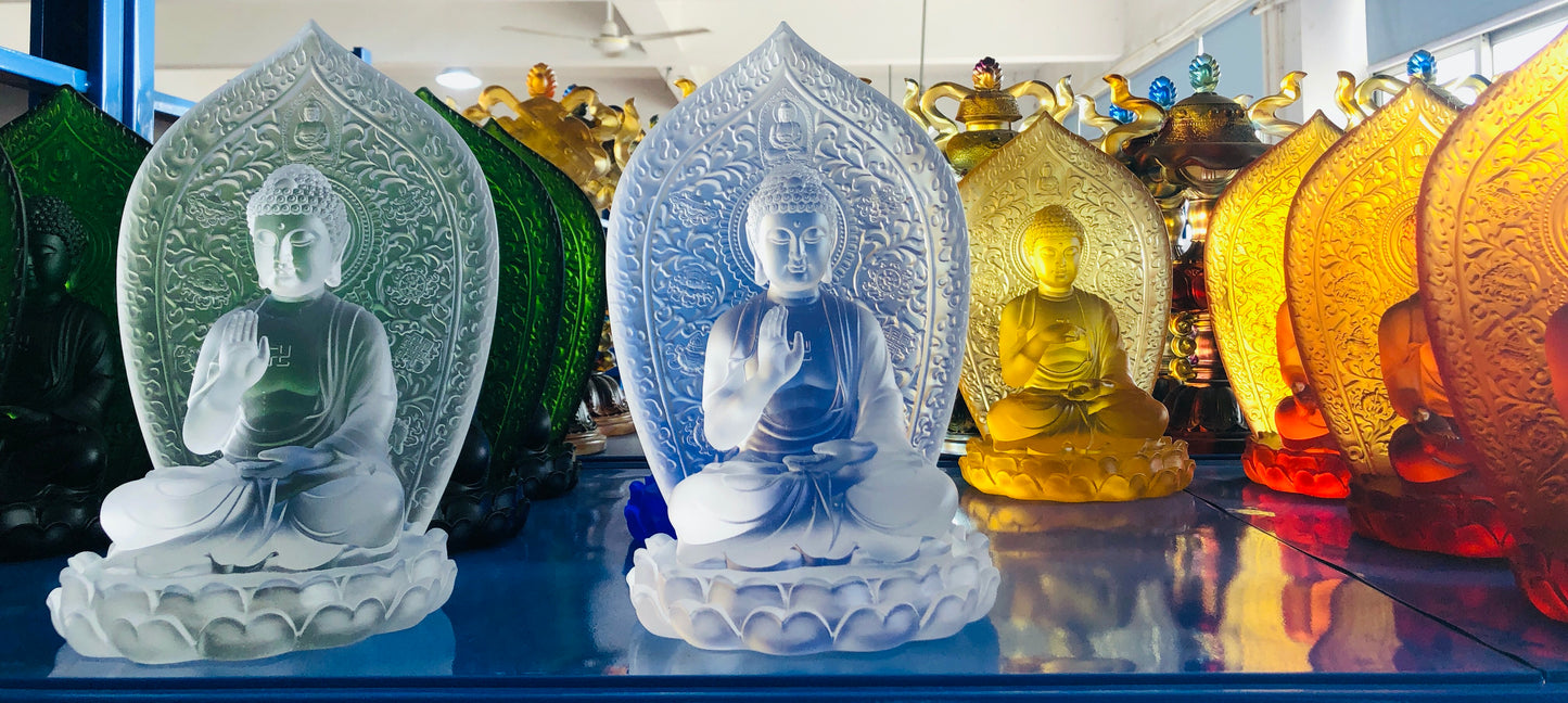 TXF-017 Wholesale Traditional Liuli Crystal Glass Seven Medicine Shakyamuni Gautama Buddha Statue with Backboard