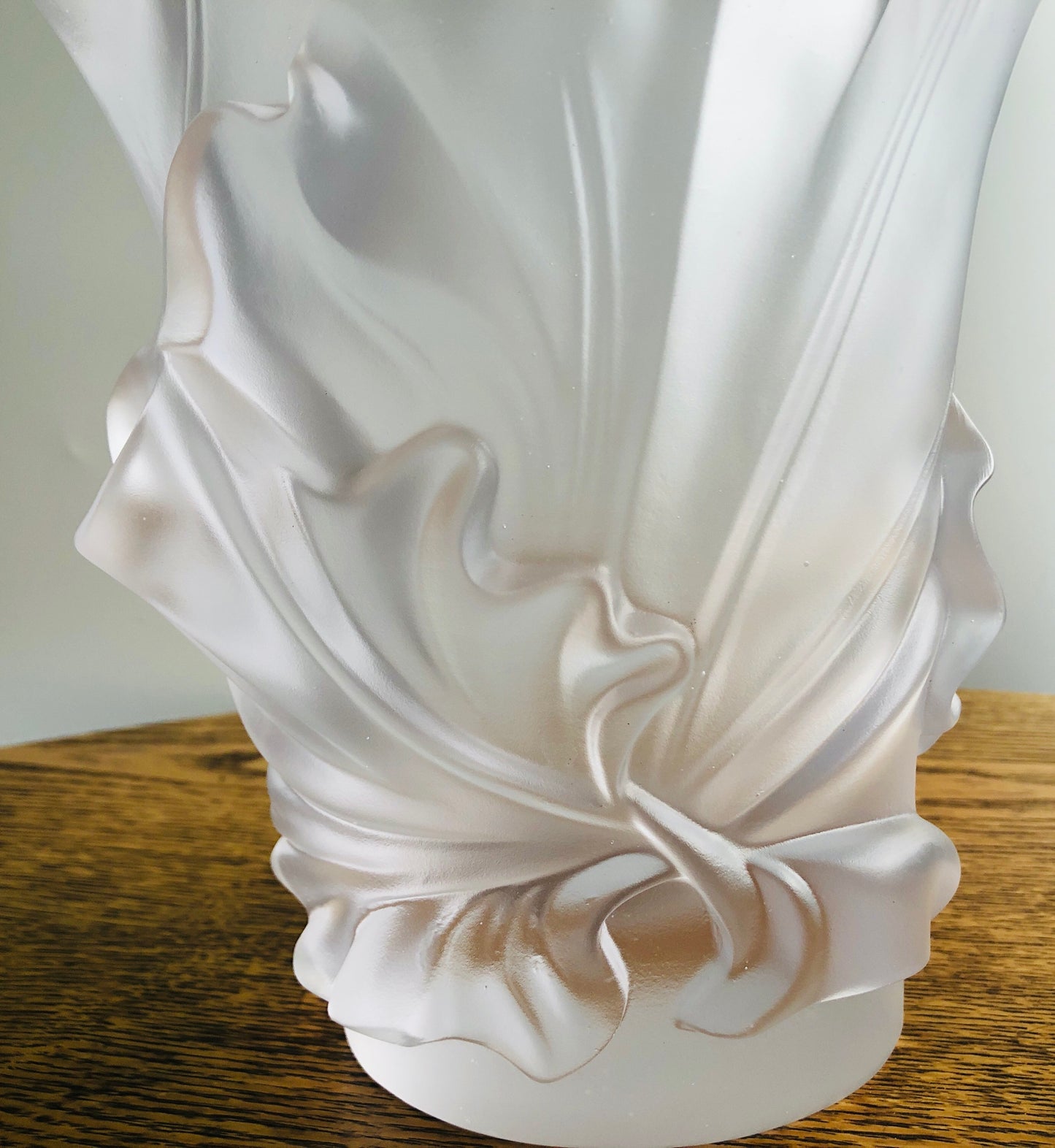 TXJ-939 Traditional Liuli Colored Glaze Vase trending products 2022 new arrivals Pleiospilos Simulans