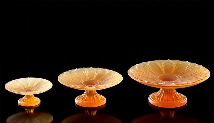 TXJ-200 Auspicious-flower Altar Set Liuli Crystal with Brass parts A 10-piece set