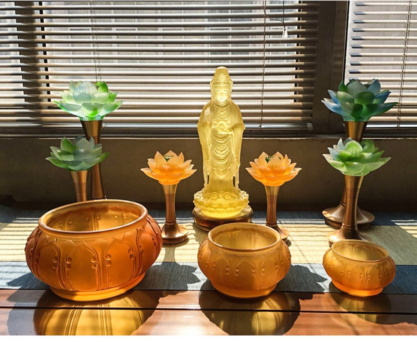 TXJ-311 Wholesale Round Censer Traditional Liuli Crystal incense stick burner