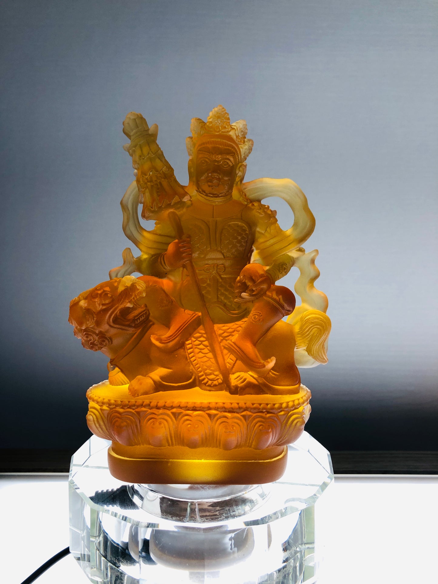 TXF-020 Liuli crystal Vaishravana Buddha God of Wealth Fortune Fengshui Decoration