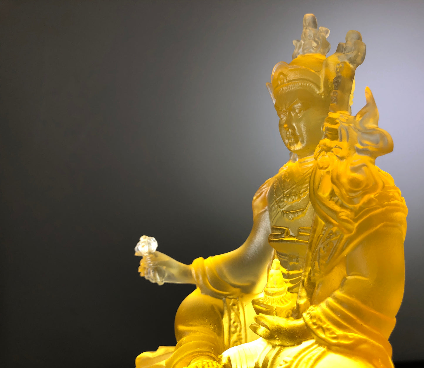 TXF-013 Factory Directly Selling Liuli Padmasamambhava Buddha Statue