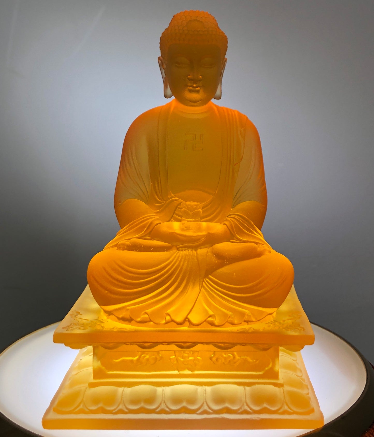 TXF-001   Home Temple Decoration Ornament  Liuli Sambo Buddha Statue