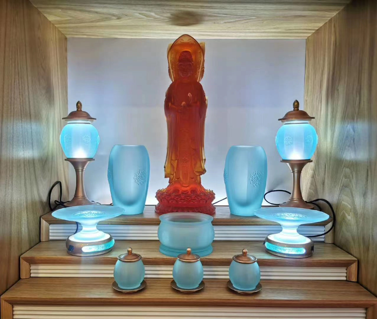 TXF-915 Trihedron Kwan-yin Guanyin Buddha Statue Traditional Liuli Crystal Colored Glaze Sculpture