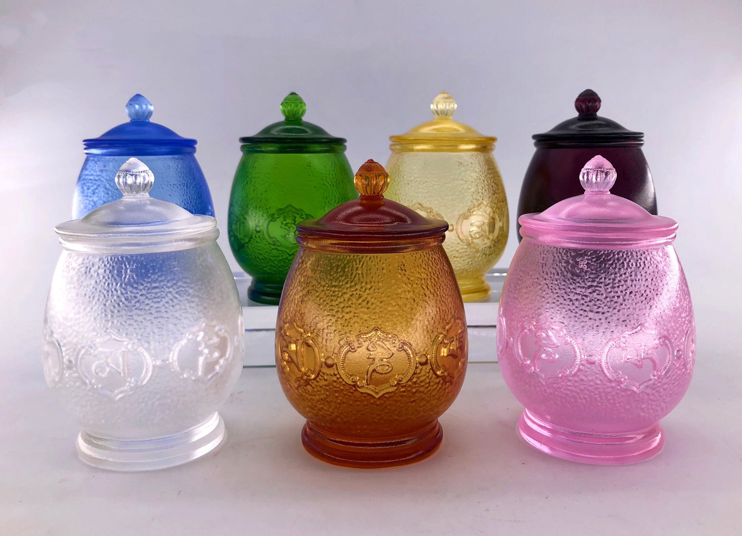 TXJ-261 Traditional Liuli Glass cup with Lid Om mani padme hum six words symbol