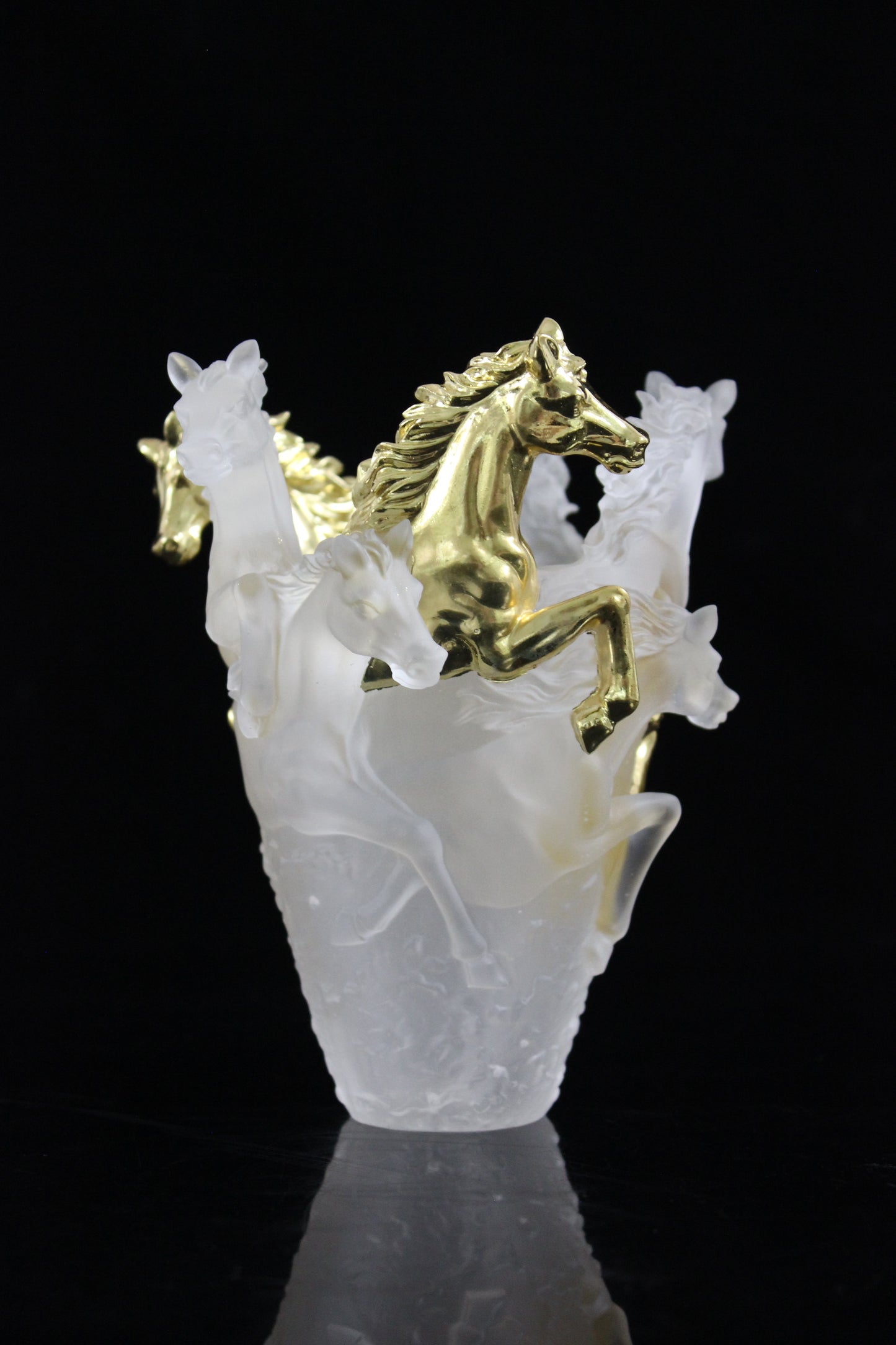 FM-951 Horses Vase Traditional Liuli Material Bakhoor Burner 4 sizes