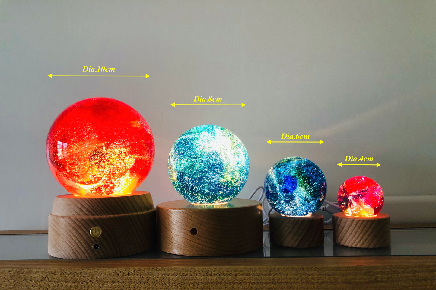 TY-936 Dia.:60mm/80mm/100mm liuli ball with LED Wooden Base